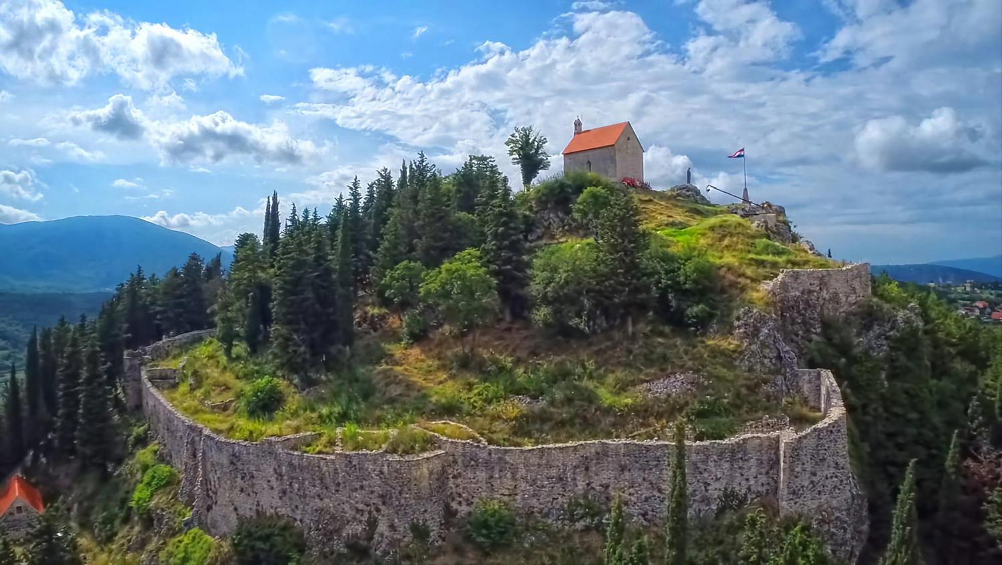 2 Bedroom Apartment Ljubica Sinj Zewnętrze zdjęcie