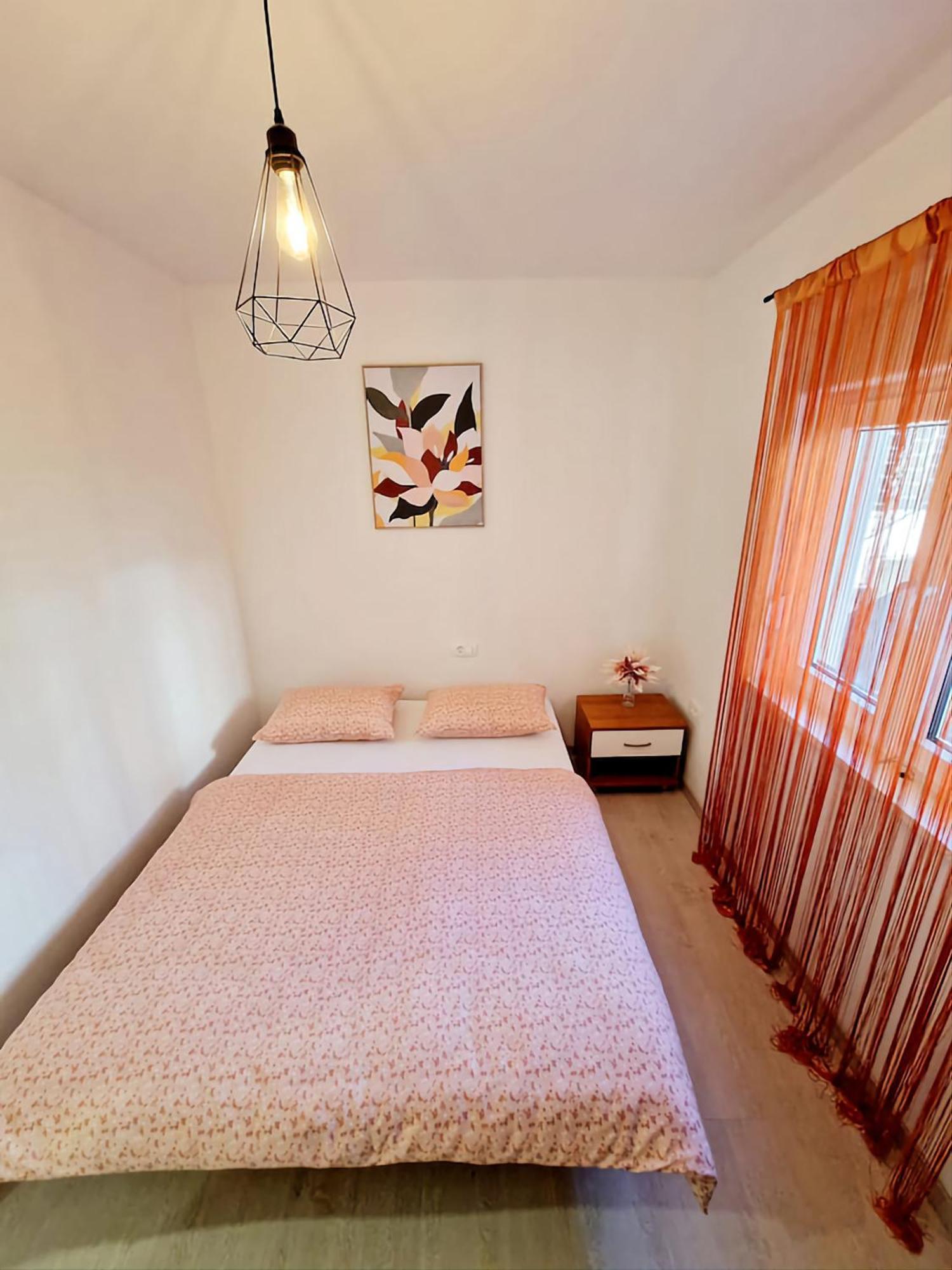 2 Bedroom Apartment Ljubica Sinj Zewnętrze zdjęcie